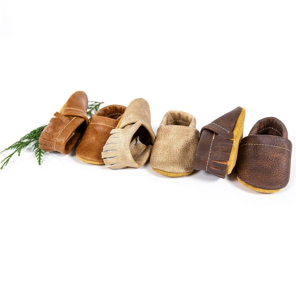 Saddle, Latte, Sable MOCCS Shoes Baby and Toddler: Saddle (mid-brown) / 1   (3m)4.25"