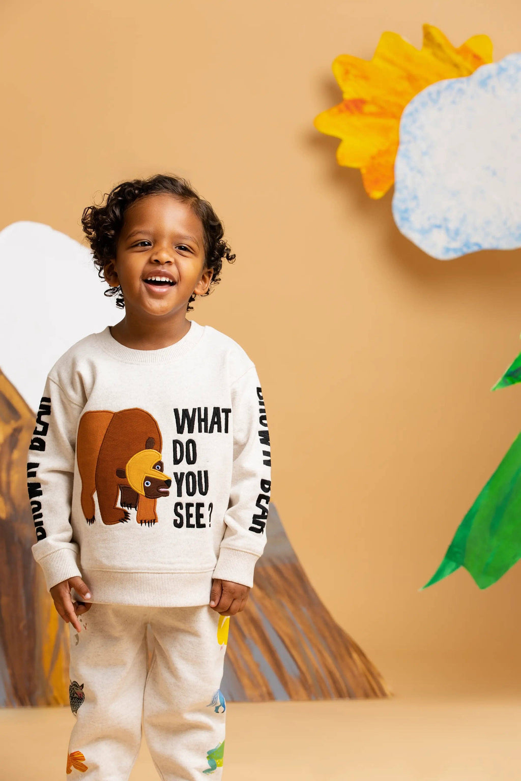 Sporty Sweatshirt_Eric Carle Brown Bear: Unisex / Eric Carle Brown Bear / 12-18m