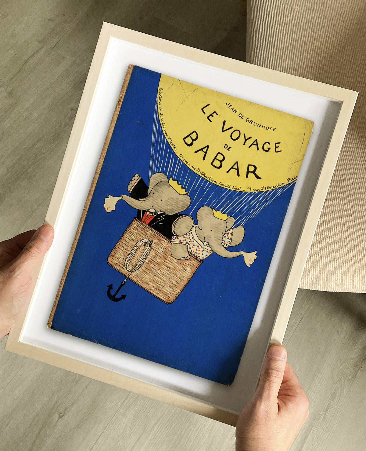 Le Voyage de Babar by Jean de Brunchoff Book Cover Print: Maple Frame / 11×14"