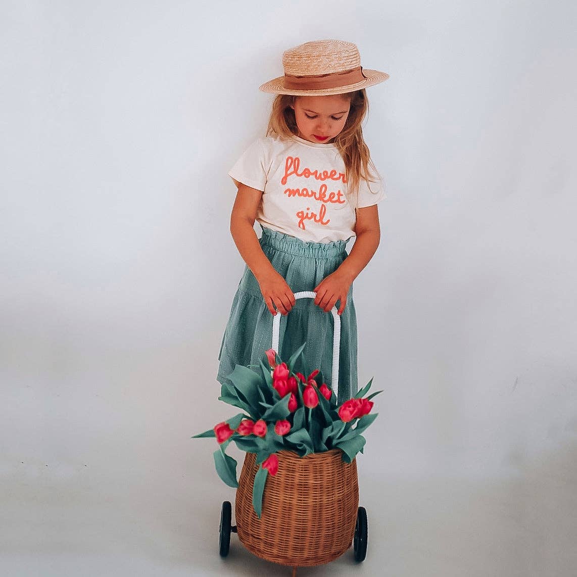 FLOWER MARKET GIRL | Kids Tee: Peach / 2-3Y / WHITE
