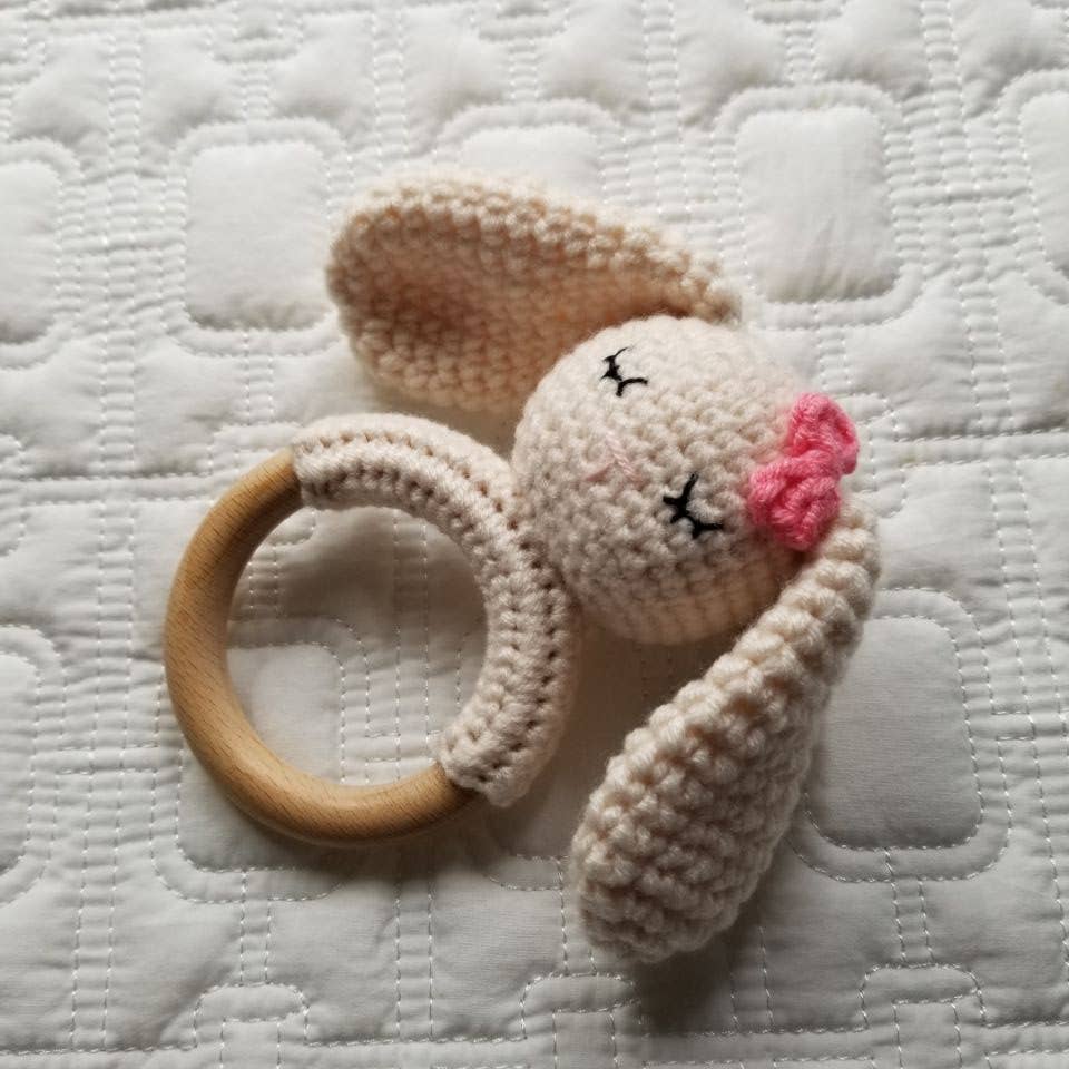 Wood Ring Crochet Bow Bunny Rattle