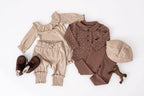 Oatmeal Dots | Organic Ruffle Neck Bodysuit: 3-6m